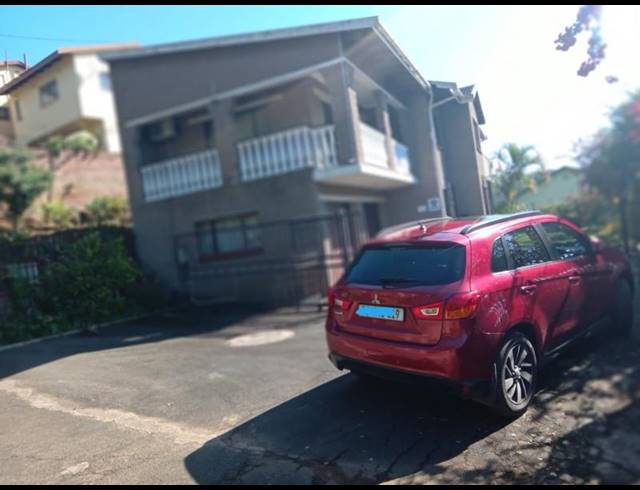 3 BEDROOM HOUSE FOR SALE IN RESERVOIR HILLS